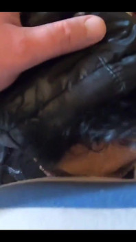 Milfycalla - beaucoup de sperme sur mon doudoune noire et mon legging en cuir noir 216