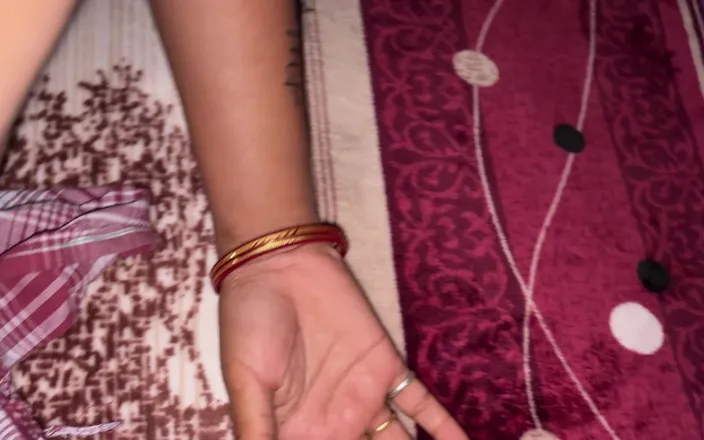 Rajuraj91: Pussy Sex with Village Bhabhi