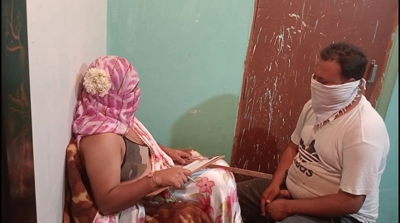 Gulaab: Bhabhi jako učitelka Doufám, že se vám bude líbit