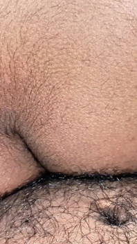 India linda chica con coño lleno de crema follada en el coño