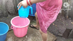 Anita yadav: Prsa indické manželky v domácnosti