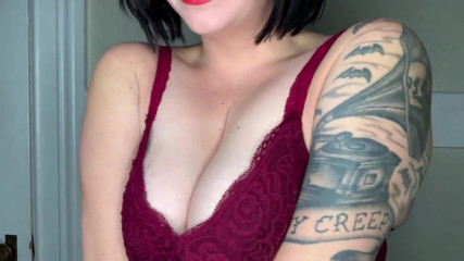 Deanna deadly: Taking advantage of your red lips and tit fetish