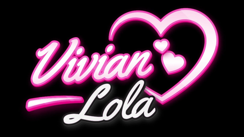 Vivian Lola: Deux amies lesbiennes baisent avec de gros jouets sexuels et...