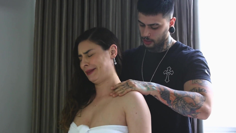 Sex Arte: Massage and Bitching Emme White