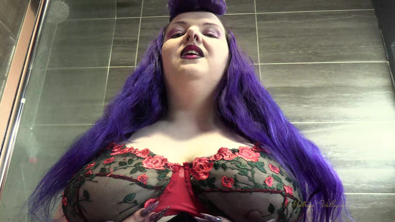 Mxtress Valleycat: Purple Pin up Tease