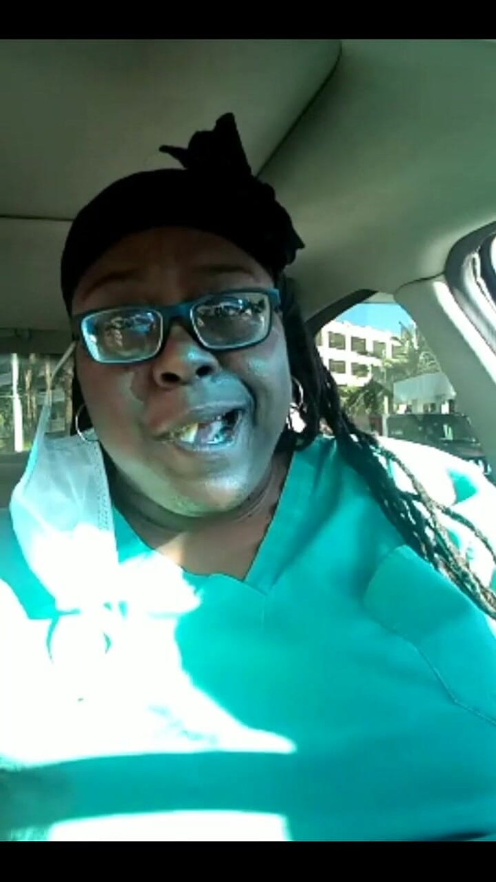 His Queen Suga: Examen rapide du vibromasseur rose