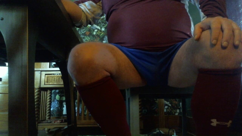 beardaddychub: कोच खिलाड़ी को सिखाता है कि उसे कैसे चोदना पसंद है