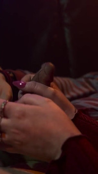 Perfect Handjob Cumshot