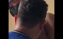 Bellingham Gay Muscle: 二つの筋肉アジアの男は、個室でお互いをファック