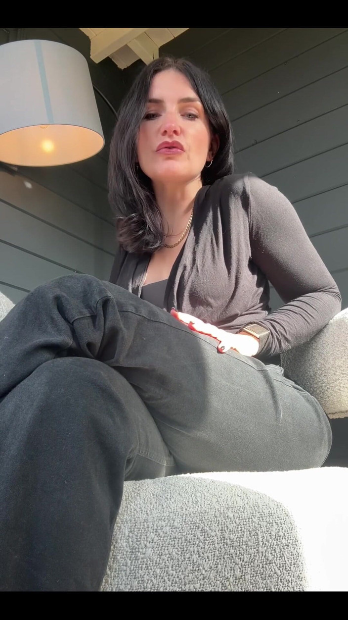 Adreena Winters: Piccolo cazzo dovuto!