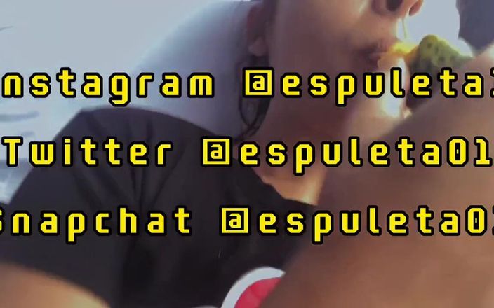 Espuleta: 在旅行巴士上击打一个Siririca