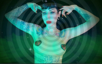 Baal Eldritch: Usikan tanpa henti - Gelung Sensual Tetek Silikon - Goon, Gooning, Gooner