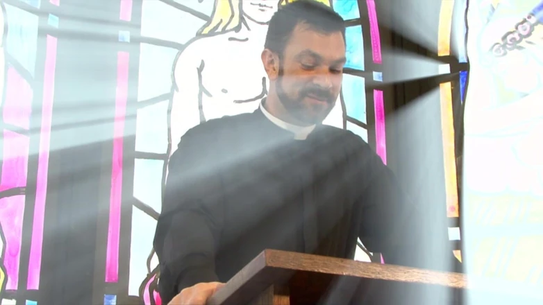 UK Naked Men: Priest