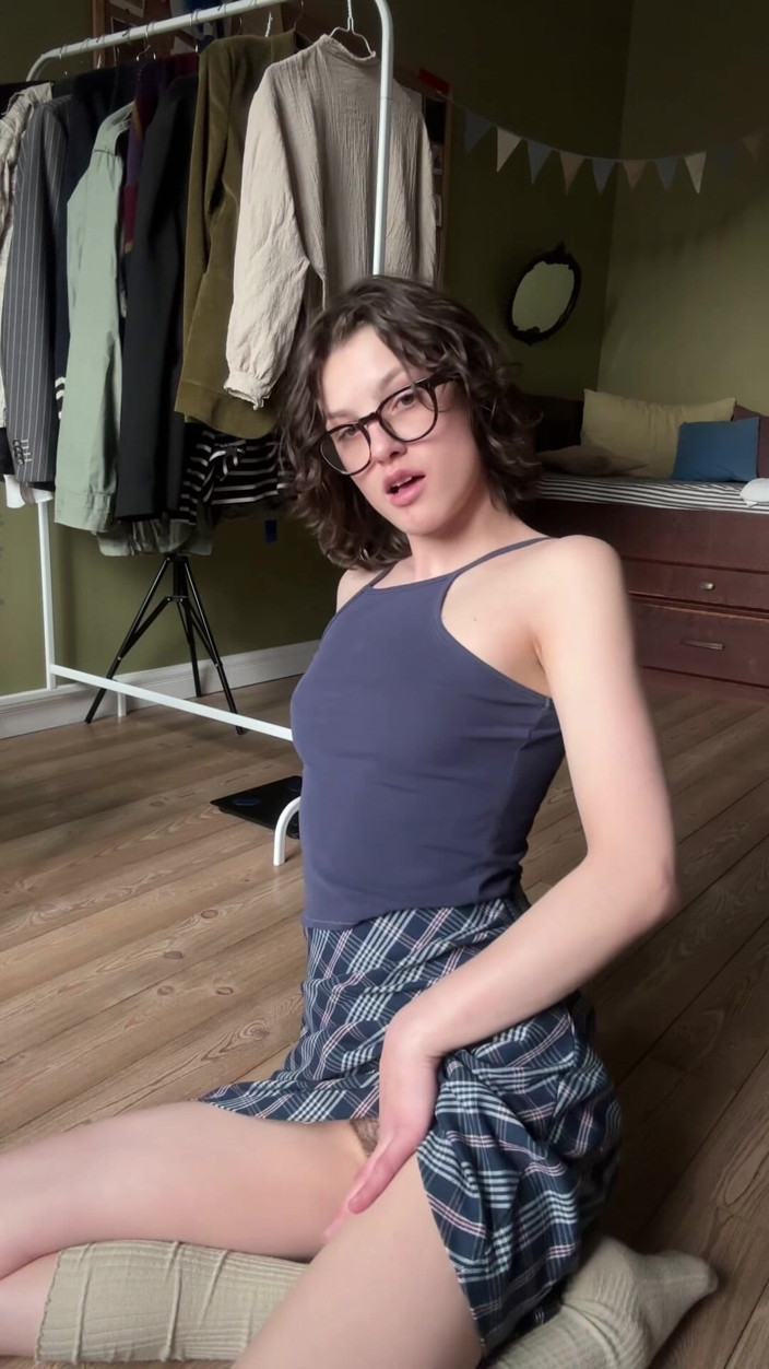Karafuto404: Hairy Student Talks Dirty While Giving a Ride