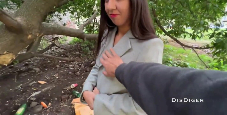 Dis Diger: I Gave Cash to a Prostitute and Fucked Her Without...