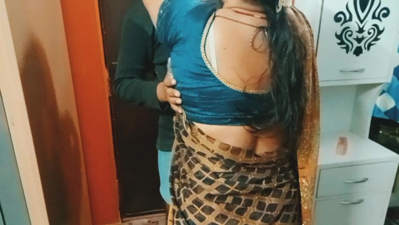 Manjushukla: New Couple Having Romance Together
