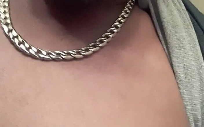 Sinzon The Attention Whore: Shinzon's Nipples Get It Flowing