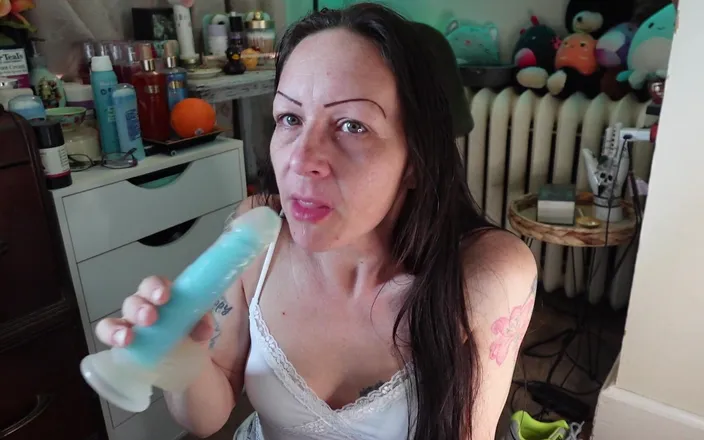 Raven Willow: Oral Obsession Unleashed