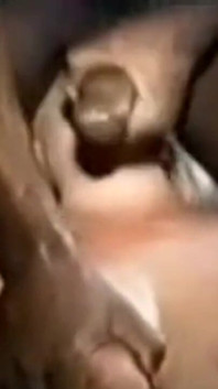 Kecanduan BBC - video porno amatir dan buatan rumah 100%. Tante seksi kecanduan kontol besar pria kulit hitam dan pria antar ras.