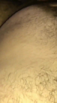 Minha vizinha puta fica com tesão chupando meu pau enquanto assistimos netflix - amadora Nora MILF Andy Z 94