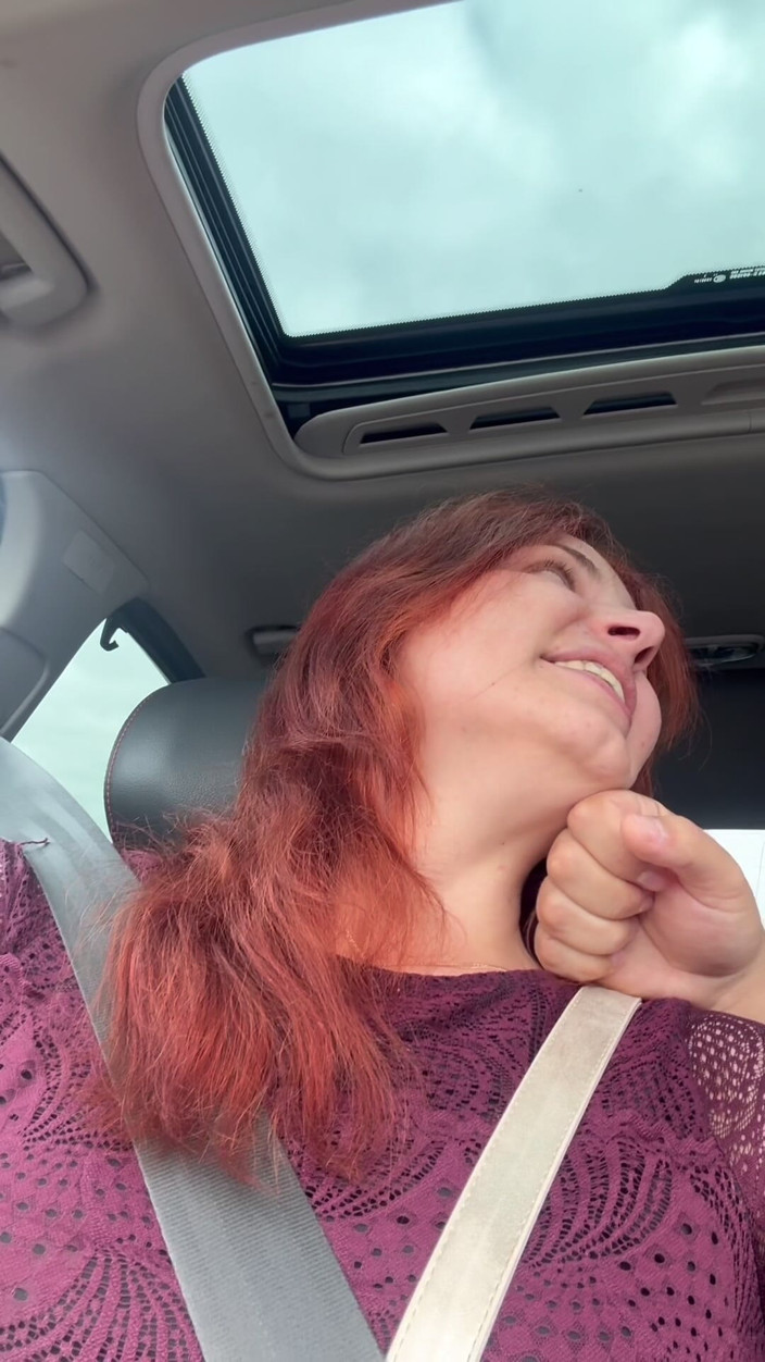 Elena917: Face Punching on the Way and Whipping Aftermath