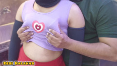 Rihana khan: Adik tiri seksi dientot sama abang tirinya sendiri