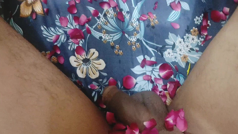 Sexgarl84: My College Girlfriend Gave Me a Hot Birthday Night Stand...