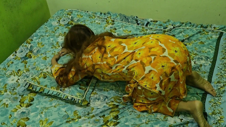 Faryal: Pakistani Beautiful Stepaunty Invite Hot Boy Big Ass Big Boobs