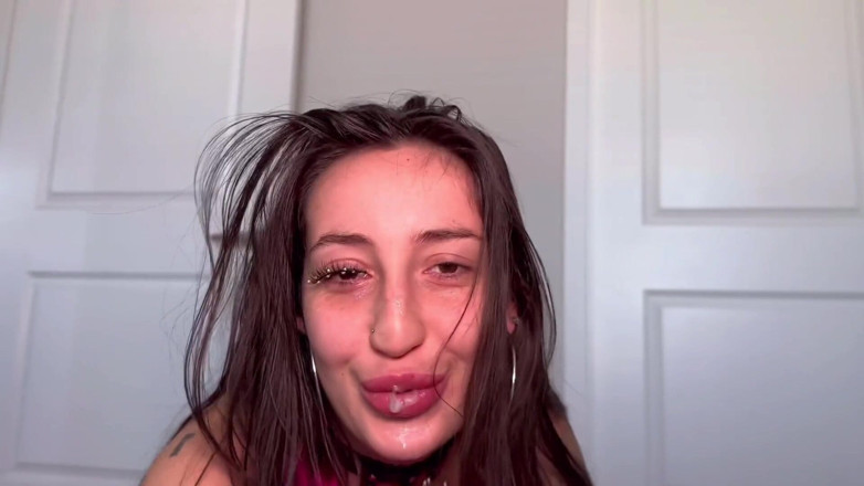 Face fucking king: Gaura rusoaică cu țâțe mari Anna Chambers se întoarce pentru sex extrem...