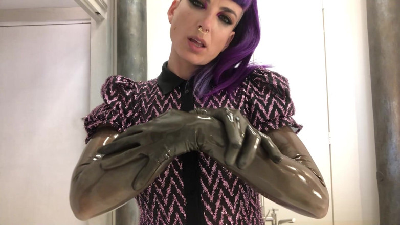 Goddess Maya: 乳胶和 JOI