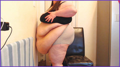 SSBBWLadyBrads: 超级肥胖的慢动作肚子摇晃和摇晃