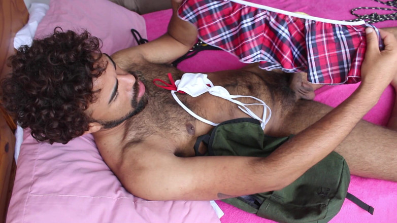 Brazilian guys gagged: Красуня в білизні в біді (сет 1)