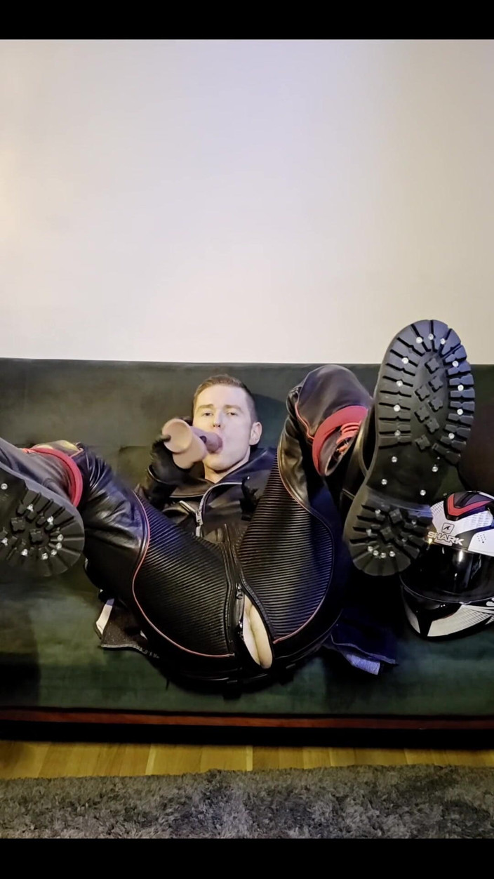 Roman Heart: Solo Anal