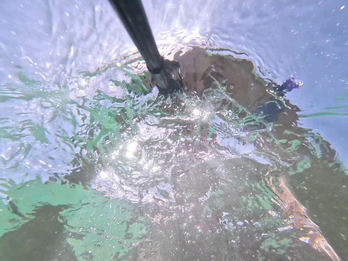 Emma Voyeur: Girl Swimming Naked Underwater No Panties