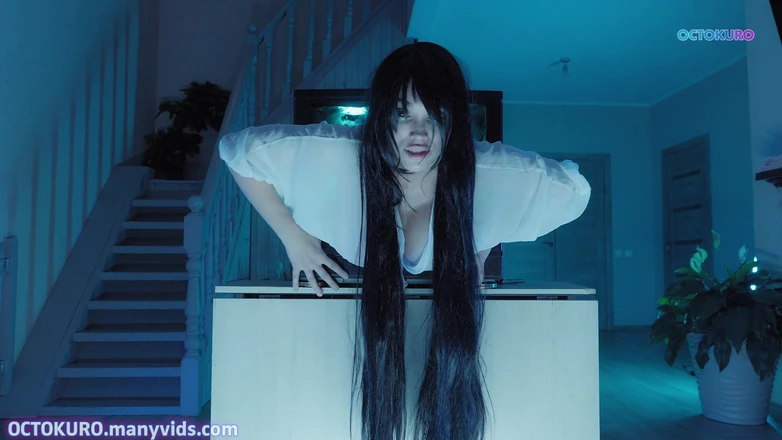 Octokuro: Sadako Big Ass Stuck in TV