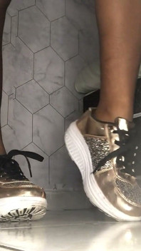 Ebony Girl Sneaker Fetsh