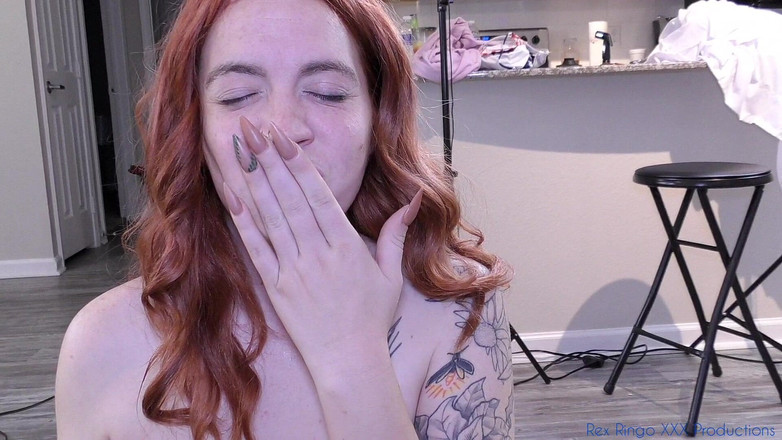 Rex Ringo XXX Productions: Pembimbing sorak menghisap Ketua Jurulatih