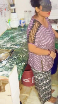 Wife’s Friend Hardcore Sex in Kitchen Non-stop Nude Passion Hindi Video