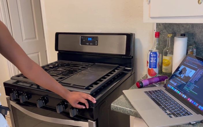 Fijii pornbox: La verità o il coraggio di togliermi i vestiti un...