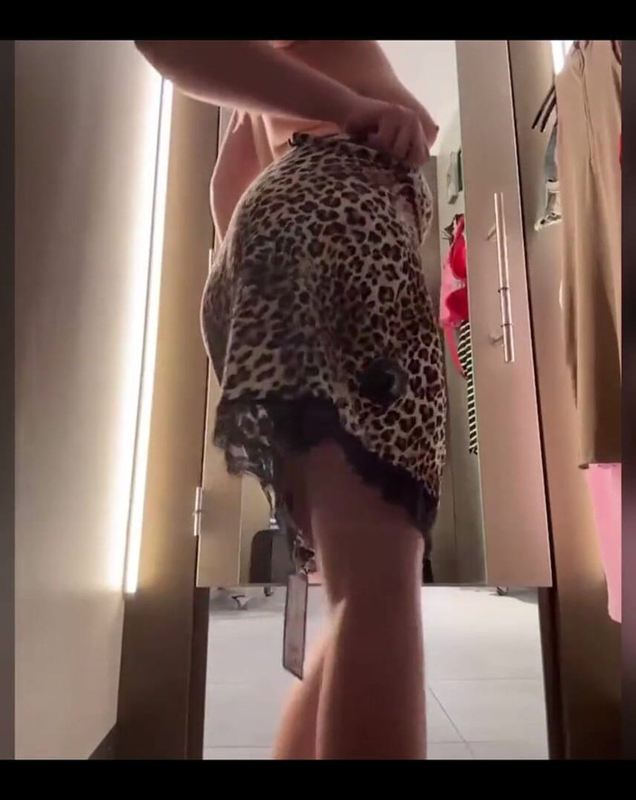 JuiceLussie: Pierwszy raz anal jebanie i palcowania ciasnej cipki