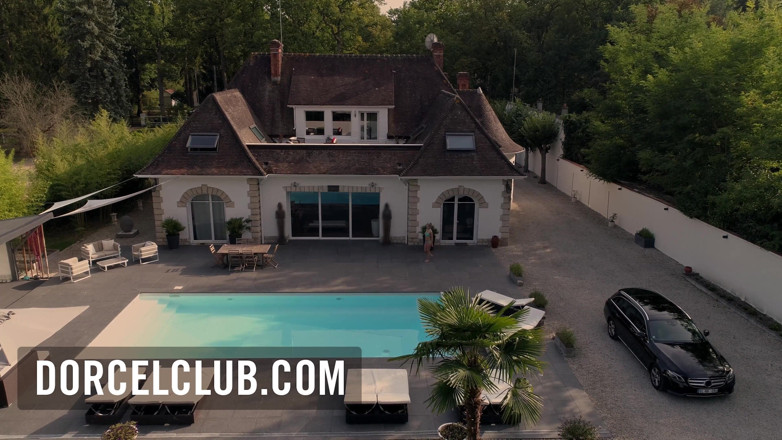 Dorcel Club: Sự thống trị qua đường hậu môn với Claire Castel