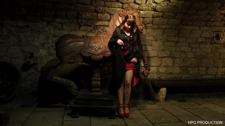 HPG Production: Luna Rival의 털이 무성한 보지를 따먹어