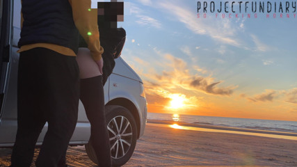 Projectsexdiary: sunset sex at the beach in yoga leggings