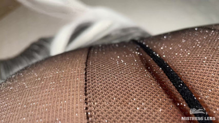 Mistress Legs: POV Debaixo do meu rabo de meia-calça: pé de nylon...