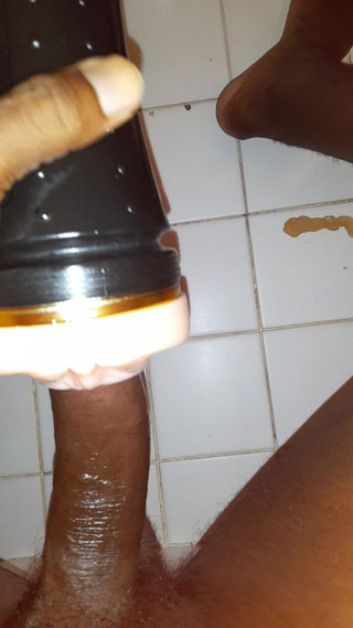 Islandvibes69: Jerking off
