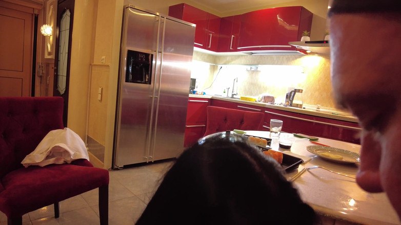 Oopsmodels: Nachtgast gab einen