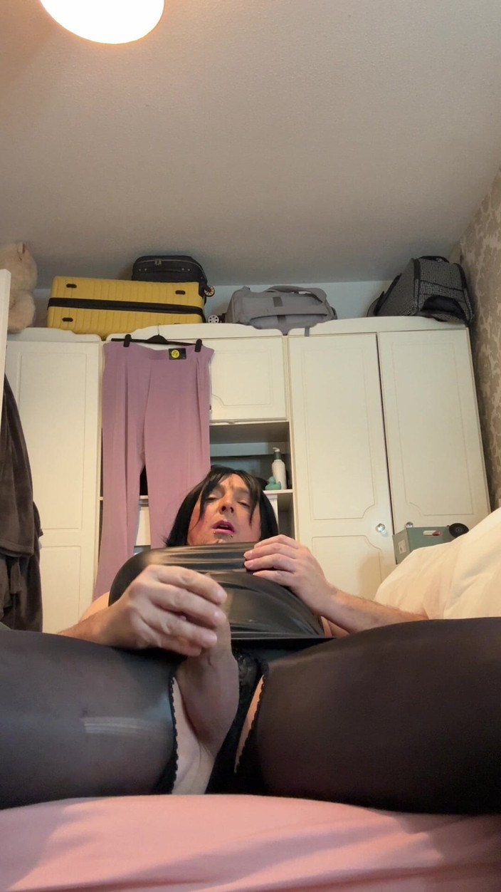 CuteCassie1982: Nasses aussehen, necken im kleid