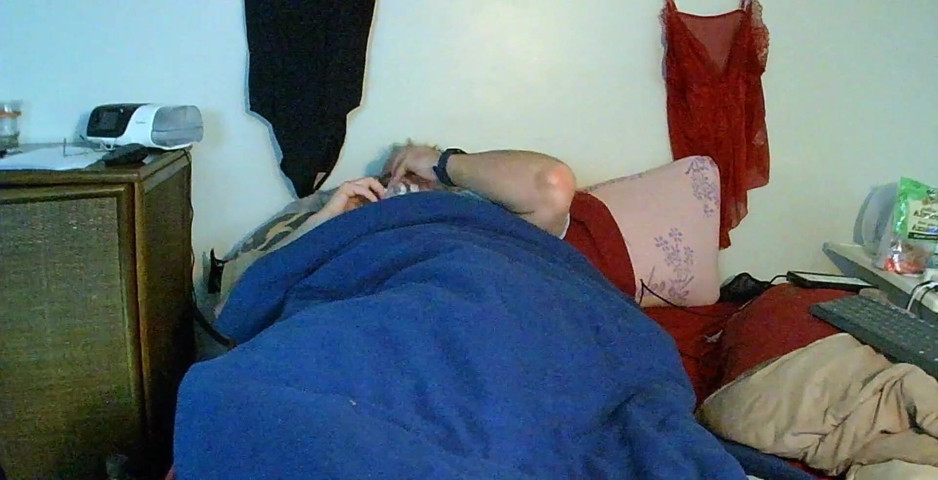 In my bed (Caressonnous)