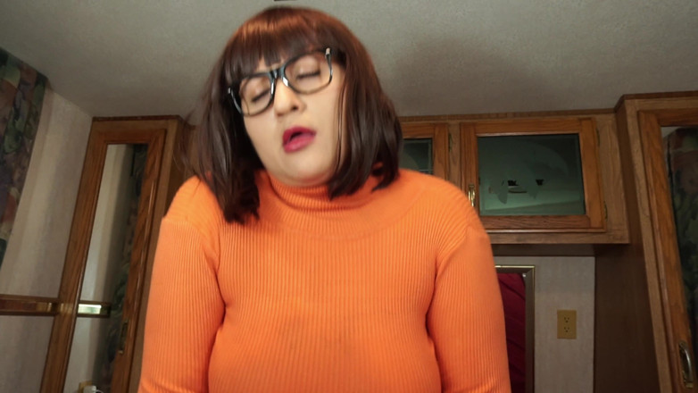 VickyVixen: Velma Rides