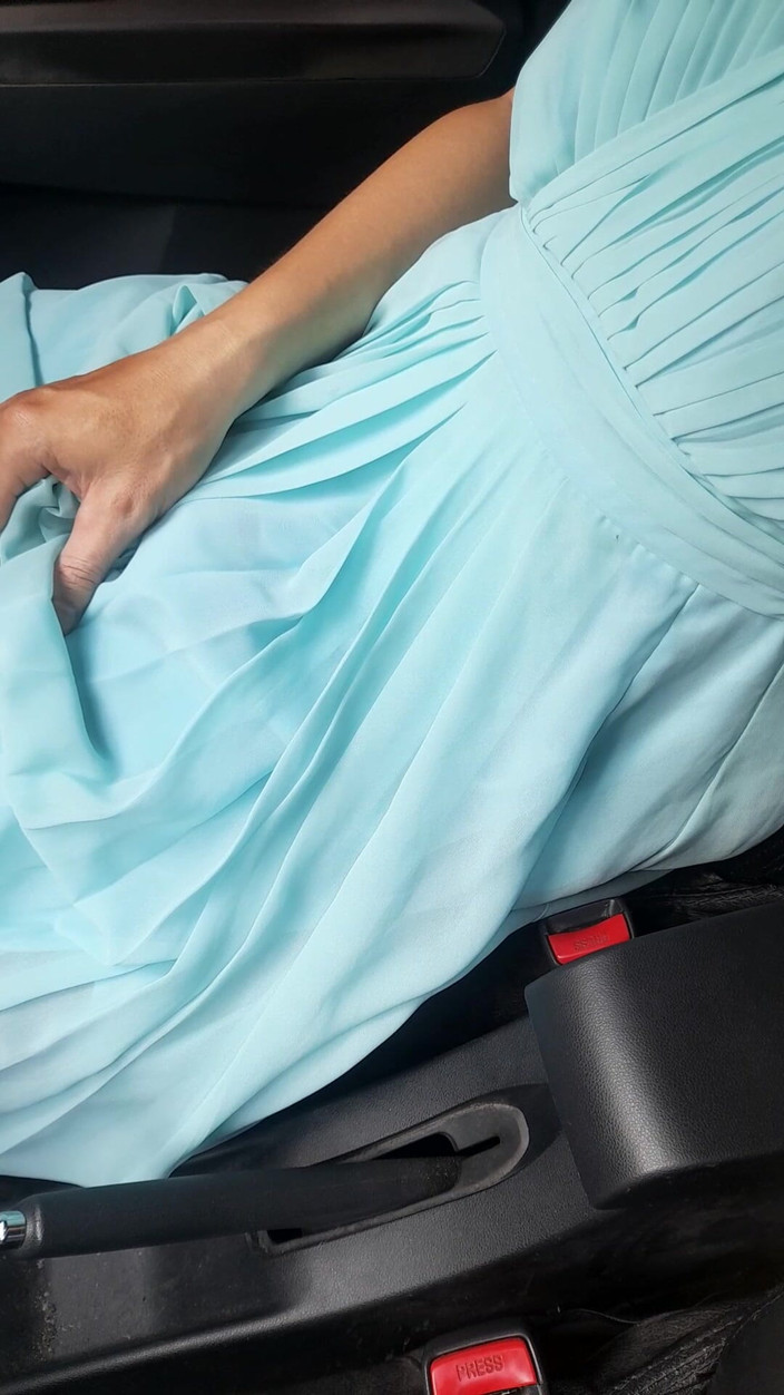 Naomisinka: Abito chiffon blu con calza di raso